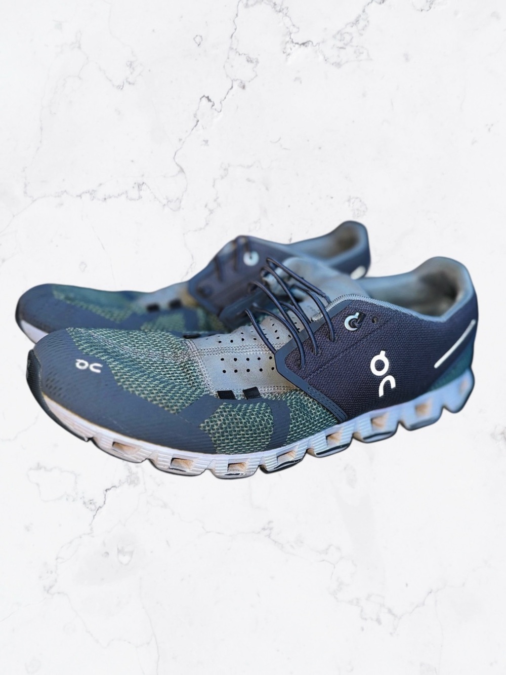 On Running Cloud 5 Athletic Shoes in Sage Green/Slate Grey - Size 11.5